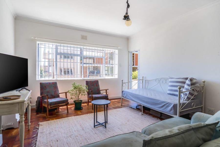 1 Bedroom Property for Sale in Oranjezicht Western Cape